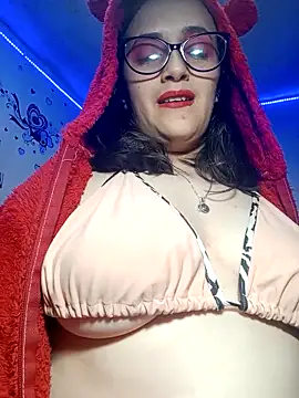 anndreapds online show from February 27, 9:04 pm