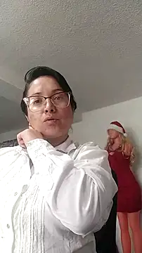 lilith campb online show from December 9, 3:54 pm
