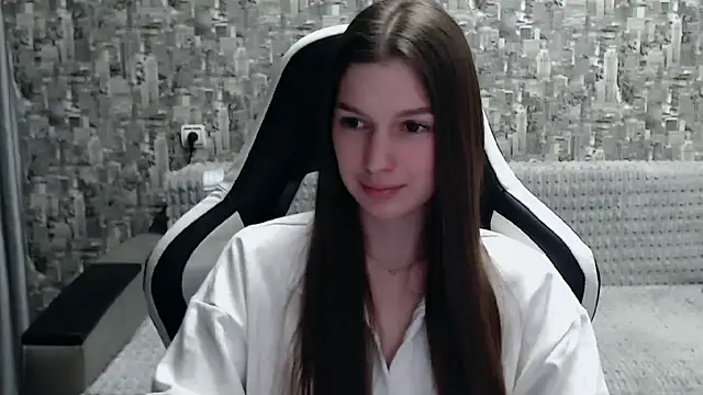MissMiaCutie online show from February 23, 5:07 pm