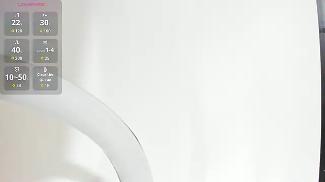 Kylie2211 online show from April 18, 2:59 am