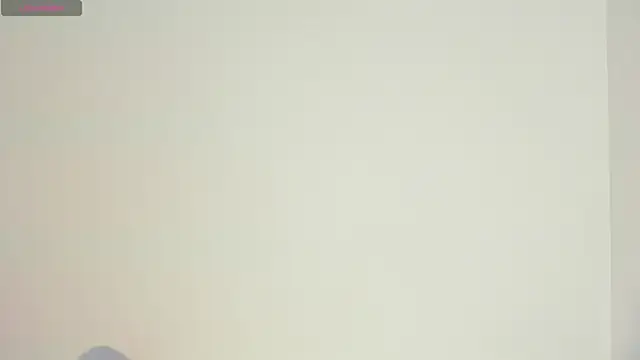bella hadid1  online show from July 16, 9:48 am