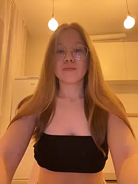 Snapshot of Eva_Weyne chatting on October 11, 6:50 pm Eva Weyne online show from October 11, 6:50 pm