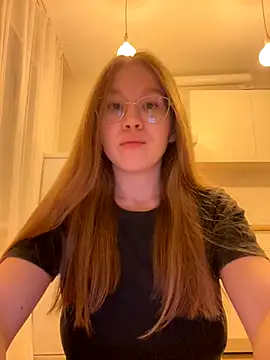 Snapshot of Eva_Weyne chatting on November 1, 7:38 pm Eva Weyne online show from November 1, 7:38 pm