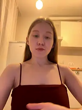 Snapshot of Eva_Weyne chatting on January 12, 8:36 pm Eva Weyne online show from January 12, 8:36 pm