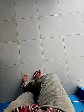 Snapshot of mr_slim_body chatting on January 18, 6:28 am mr slim body online show from January 18, 6:28 am