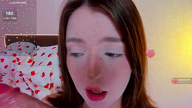 lexxxxxxi online show from June 4, 8:26 pm