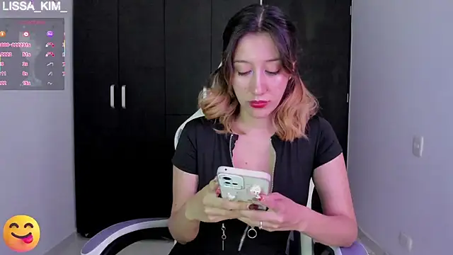 Snapshot of Lissa_Kim_ chatting on January 31, 5:42 pm Lissa Kim online show from January 31, 5:42 pm