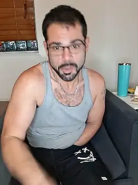 Zander823 online show from February 19, 4:41 am