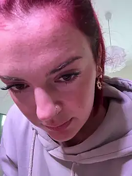 Snapshot of LexyGold chatting on November 27, 7:43 am LexyGold online show from November 27, 7:43 am