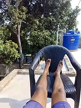 Snapshot of ErRakesh1 chatting on November 13, 5:17 am ErRakesh1 online show from November 13, 5:17 am