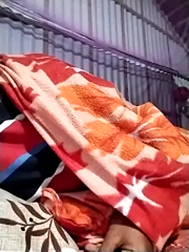 Snapshot of ErRakesh1 chatting on November 28, 11:29 pm ErRakesh1 online show from November 28, 11:29 pm