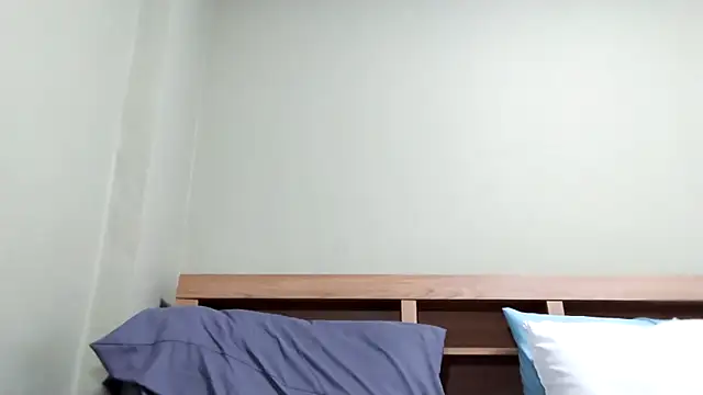 Snapshot of BIGUNCUTHARDCOCK chatting on November 12, 1:44 pm BIGUNCUTHARDCOCK online show from November 12, 1:44 pm