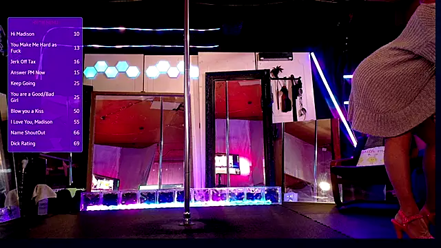 Snapshot of MadisonMarie chatting on February 22, 7:40 am MadisonMarie online show from February 22, 7:40 am