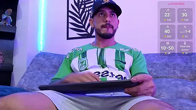 Bruno Mattos online show from December 17, 7:09 pm