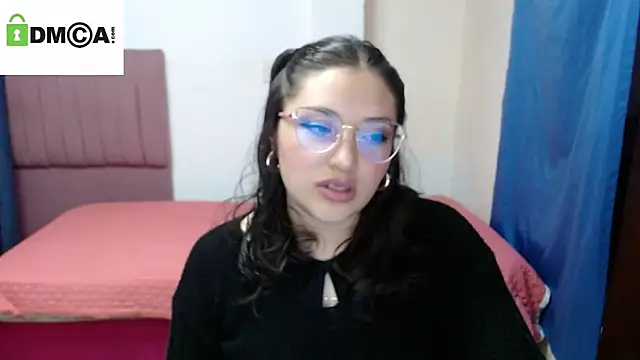 Snapshot of phoenixxxx777 chatting on March 24, 3:06 pm phoenixxxx777 online show from March 24, 3:06 pm