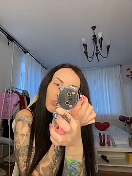  AHHA  online show from November 17, 7:36 am