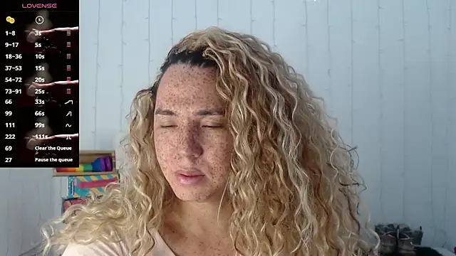 SofiaMadisson online show from January 7, 1:35 pm