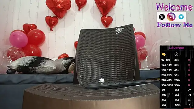 SofiaMadisson online show from February 8, 8:42 pm