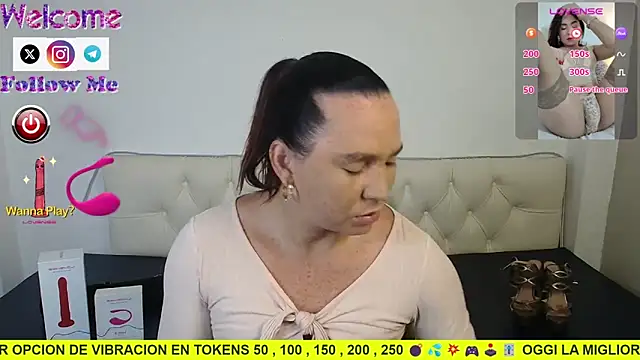 SofiaMadisson online show from March 18, 1:09 pm