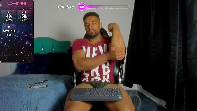 estebanlobo- online show from February 23, 4:13 pm
