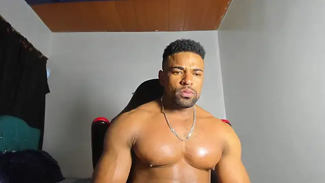 estebanlobo- online show from September 25, 12:14 am