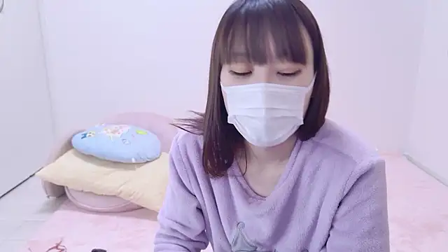 hi---chan- online show from December 5, 7:32 pm