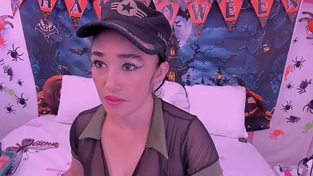 charlotte-11 online show from October 21, 2:51 pm