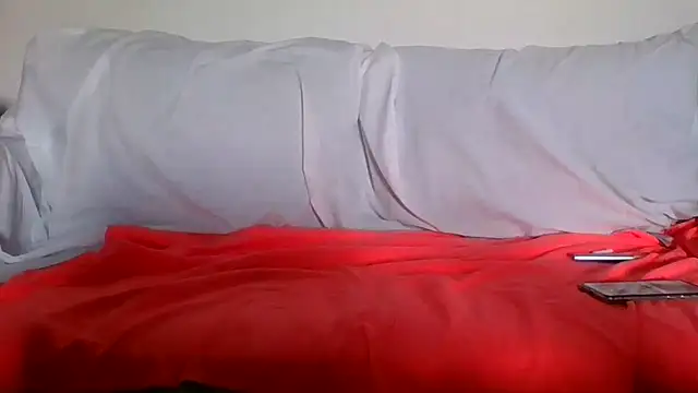 Snapshot of blondyruby chatting on September 26, 7:34 am blondyruby online show from September 26, 7:34 am