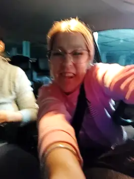 Snapshot of blondyruby chatting on February 15, 6:26 pm blondyruby online show from February 15, 6:26 pm