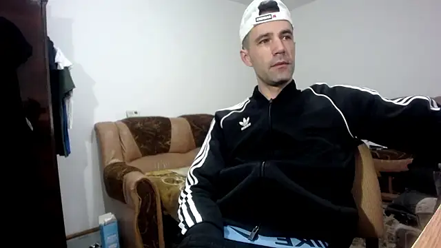 I like older menn online show from February 16, 6:09 am