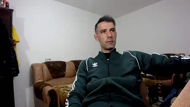 I like older menn online show from March 25, 6:19 am