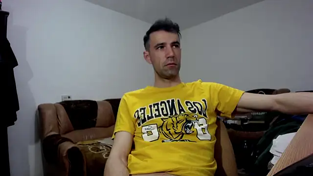 I like older menn online show from March 28, 7:19 am