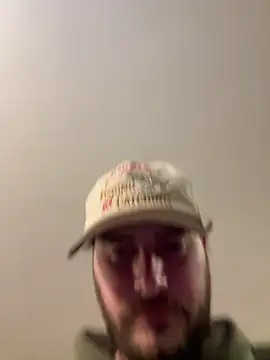 alexklarck online show from April 16, 6:14 am