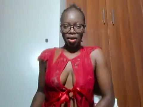 Snapshot of afro_pop chatting on December 2, 11:29 pm afro pop online show from December 2, 11:29 pm