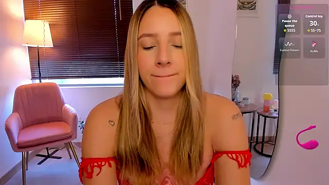 Snapshot of ameliegraham chatting on February 4, 9:09 pm ameliegraham online show from February 4, 9:09 pm