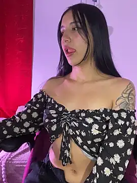 Snapshot of Steph_x chatting on May 14, 2:29 am Steph x online show from May 14, 2:29 am