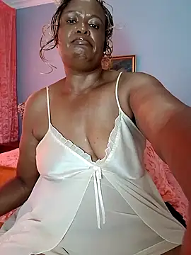 Snapshot of TALLNSEXY48 chatting on February 25, 7:52 am TALLNSEXY48 online show from February 25, 7:52 am