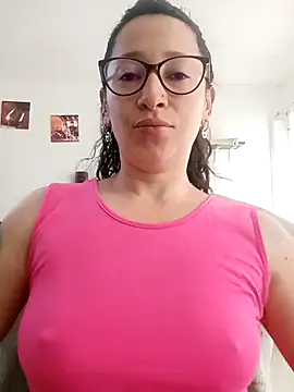 emilypoppy3 online show from March 8, 12:53 pm