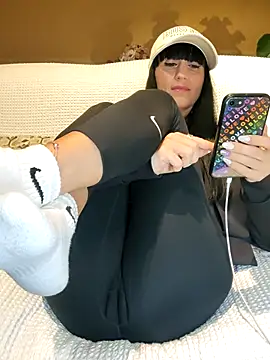 Snapshot of Melody87 chatting on October 6, 8:17 pm Melody87 online show from October 6, 8:17 pm