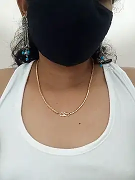 Angleannie online show from October 12, 3:22 pm