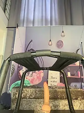 Snapshot of Game_yoyo chatting on February 13, 3:13 am Game yoyo online show from February 13, 3:13 am