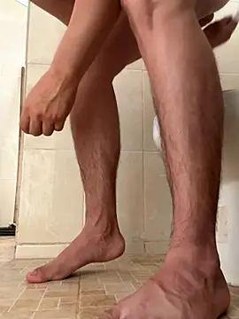 Snapshot of littleboy003 chatting on September 18, 8:44 pm littleboy003 online show from September 18, 8:44 pm