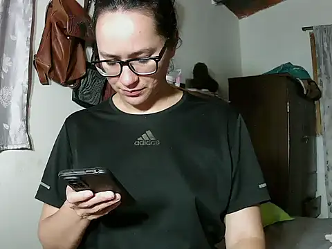 brittanycheeks online show from October 8, 1:47 am