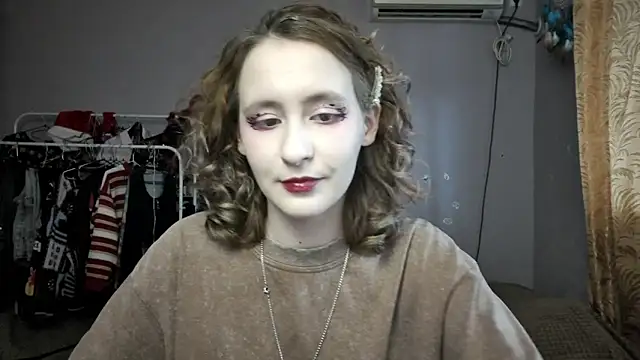 Snapshot of JoannaTompson chatting on January 27, 6:09 am JoannaTompson online show from January 27, 6:09 am