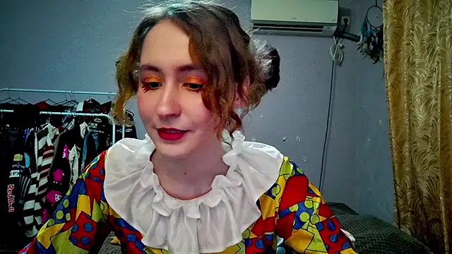 Snapshot of JoannaTompson chatting on March 22, 1:54 am JoannaTompson online show from March 22, 1:54 am