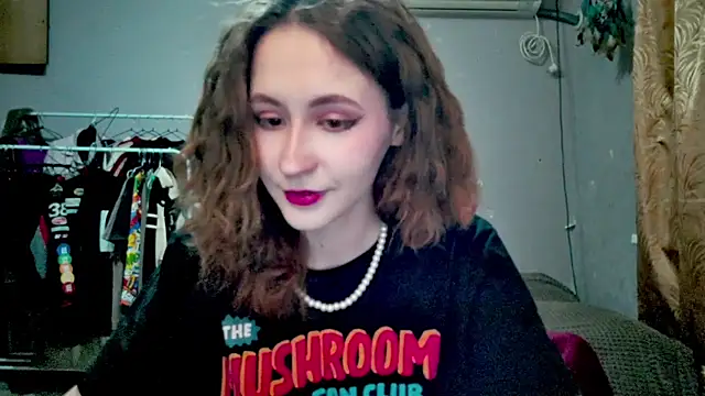Snapshot of JoannaTompson chatting on September 15, 7:25 pm JoannaTompson online show from September 15, 7:25 pm