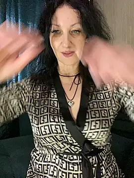 Katie-n online show from January 24, 10:32 am