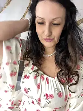 Katie-n online show from July 12, 6:37 am