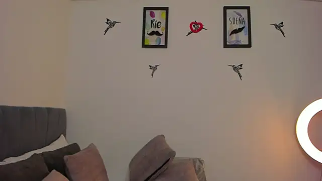 Snapshot of im_sarah34 chatting on October 30, 10:21 pm im sarah34 online show from October 30, 10:21 pm