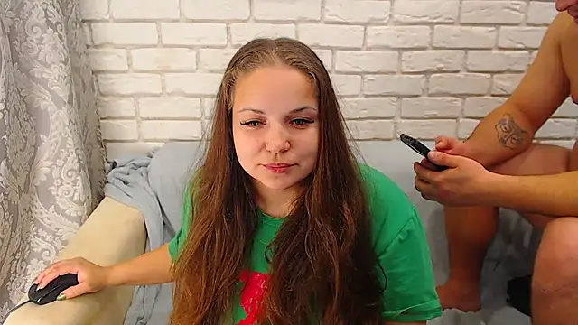 Snapshot of Crazyy_girl_ chatting on December 28, 5:35 pm Crazyy girl online show from December 28, 5:35 pm